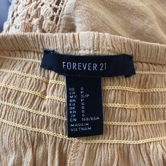 Forever 21 short shorts - Picture 2 of 2